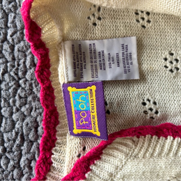 Cream Cardigan with Red Trim - Picture 2 of 2